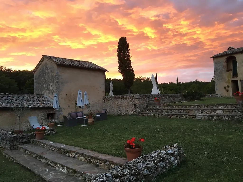 La Canonica Di San Michele Monteriggioni